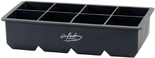 infactory XXL-Eiswürfelform für 8 Eiswürfel, 5x5 cm (1 Liter Wasser)