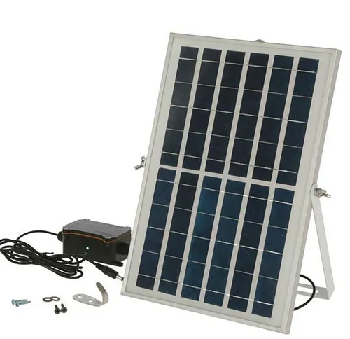 Göbel Solarmodul 2 Watt für automatische Hühnertür - Monokristallines Solarmodul mit 2 Watt Leistung, ideal für die autarke Stromversorgung Ihrer Hühnertür. Inklusive Montagekit für eine einfache Installation.