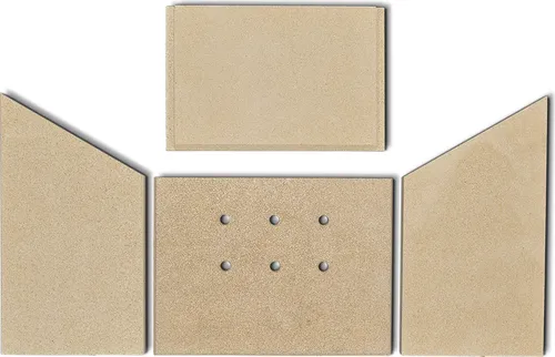 Feuerraumauskleidung für Fireplace Bora Kaminofen - Ersatzteile für Modelle wie Ancona und Bora, 4-teilig aus hochwertigem Vermiculite für optimale Wärmeisolierung und Langlebigkeit.