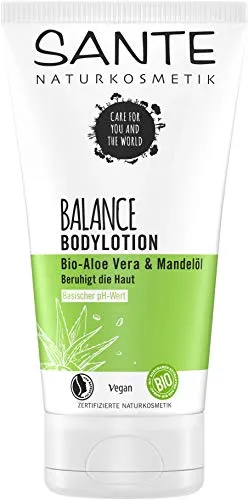 Sante Balance Bodylotion mit Bio-Aloe Vera & Mandelöl - Ganzkörperpflege mit beruhigender Bio-Aloe Vera & feuchtigkeitsspendendem Mandelöl für trockene Haut. Der basische pH-Wert bringt die Haut ins Gleichgewicht und sorgt für ein angenehmes Hautgefühl.