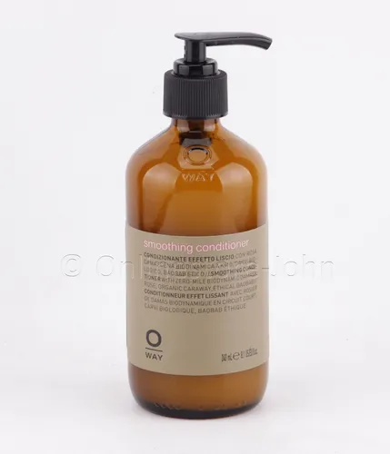 OWAY Smoothing Conditioner 240 ml in rot von Oway
