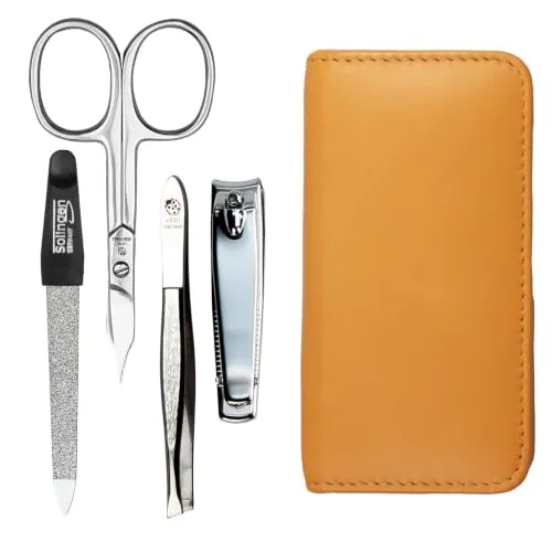 Hans Kniebes Maniküre Set 4-teilig Maisgelb – Reise Nagelpflege Set für Damen & Herren – Profi Edelstahl Nagelschere, Nagelknipser, Feile & Pinzette – Echtes Nappa Leder Etui – Pediküre Set