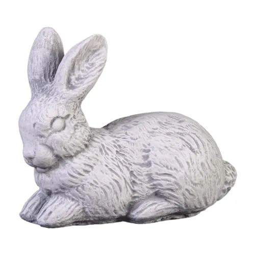 Gartenfigur Liegender Hase, H. 18 cm - Figuren: Frostsichere Gartenfigur inspiriert von Dürers berühmtem Hasen, ideal für die Verschönerung Ihres Gartens.