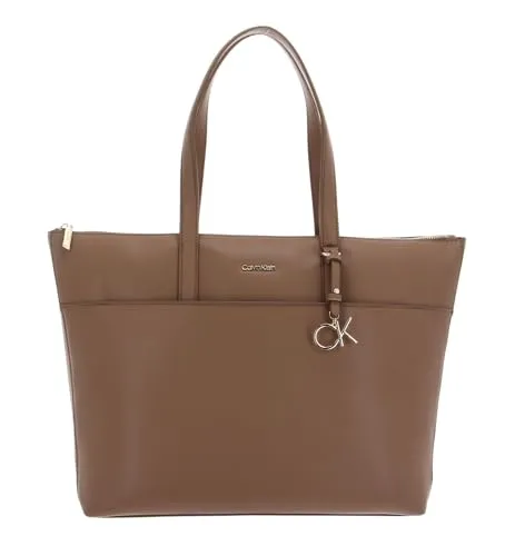 Calvin Klein CK Must Shopper mit Slip Pkt Safari Canvas von Calvin Klein