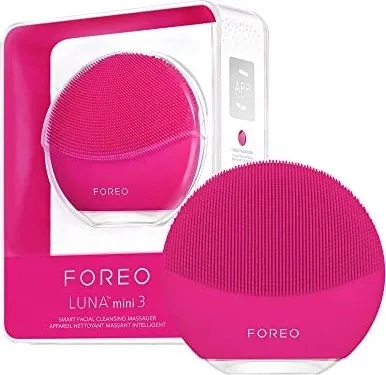FOREO LUNA mini 3 - Elektrische Gesichtsreinigungsbürste mit Massagefunktion - Gesichtsreinigung und Massage in einem, entfernt 99,5 % Schmutz für einen strahlenden Teint. Hygienisches Silikon sorgt für sanfte Pflege und optimale Absorption von Hautpflegeprodukten.