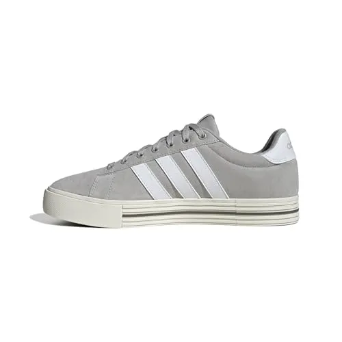 adidas Unisex Daily 4.0 Schuhe - Graue Sneaker für Herren - Herren-Sneaker mit regulärer Passform und strapazierfähigem Obermaterial aus Leder, ideal für den Alltag. Besteht zu mindestens 20 % aus recycelten Materialien.