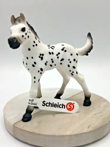 Schleich Farm World 13899 Schwarzwälder Fohlen Pferd Tierfigur Sammelfigur Neu