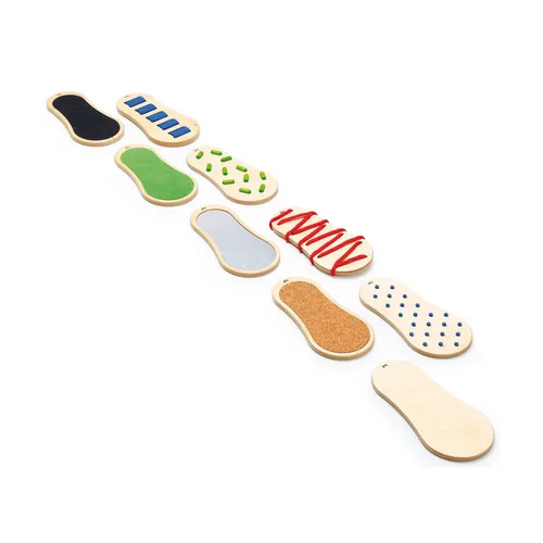 Erzi Lernspielzeug SensoPfad - Set mit 9 verschiedenen Materialien, fördert die Wahrnehmung und ist ideal für Kinder ab 3 Jahren