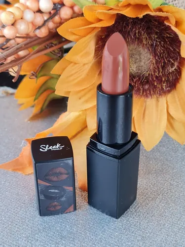 Sleek MakeUP Say It Loud Satin Lipstick - No Scrubs 1332. Neu