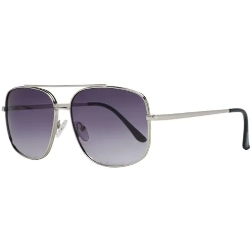 GUESS Herren Pilot Sonnenbrille GF0207 10B - Stilvoller UV400 Schutz - Sonnenbrille für Herren im Flieger-Stil, mit grauen, getönten Gläsern und robustem Silberrahmen. Perfekt für den modischen Auftritt und optimalen UV-Schutz.
