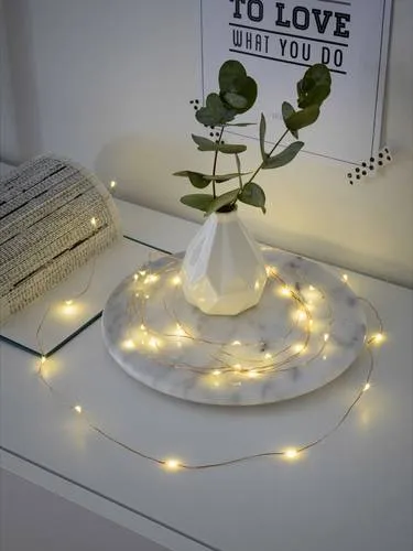 Konstsmide 1461-160 Micro-Lichterkette Innen batteriebetrieben Anzahl Leuchtmittel 40 LED Warmweiß Beleuchtete Länge: 3.9m