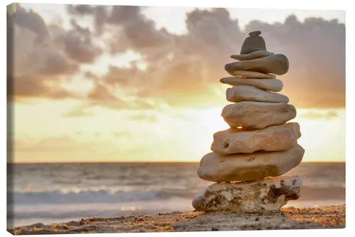 Posterlounge Poster Editors Choice, Steinpyramide im Abendlicht, Wohnzimmer Maritim Fotografie