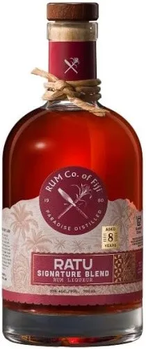 RATU Signature Blend 8 Jahre - 35% 0,7 L Gold prämierter Rum, süss und lecker mit Aromen von dunkler Schokolade und Karamell, perfektes Geschenk für Feinschmecker