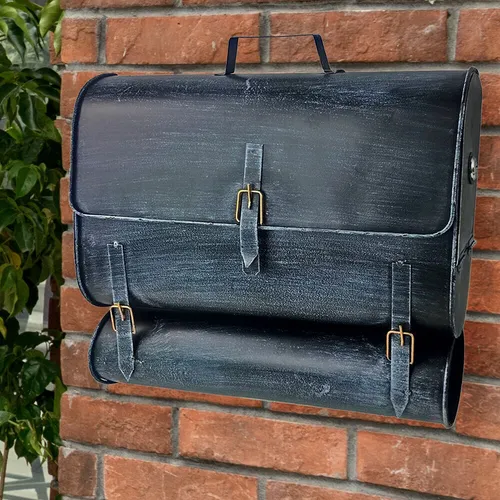 Wand Briefkasten im Schultaschen Design