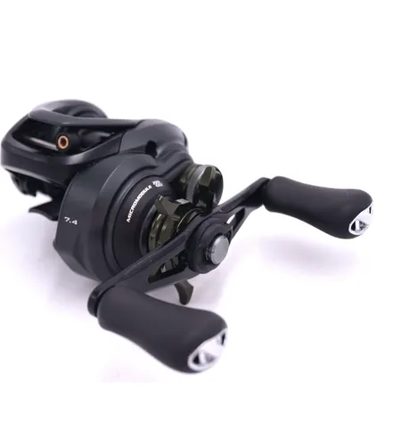 Shimano Curado MGL K 71HG (LH) - Leichte Baitcastrolle - Angelrollen mit Micro Module Getriebe und SVS Infinity Bremssystem für präzise Würfe. Ideal für kleinere Köder, leicht und komfortabel im Handling.