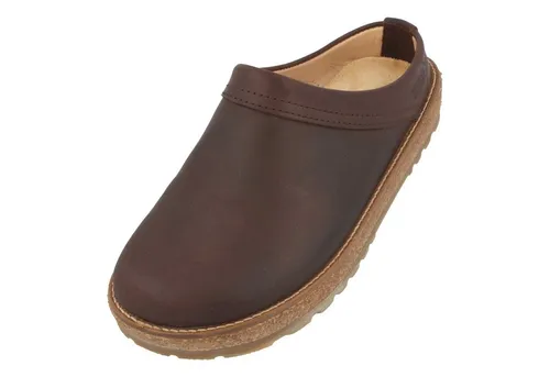 Haflinger Travel Classic Clog aus Leder - Eleganter Hausschuh mit Korkfußbett und Gummisohle, ideal für höchsten Komfort zu Hause; Größe 43, Farbe Braun.