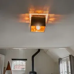 QAZQA Moderne Smarte Deckenleuchte Schwarz mit Gold - Verleihen Sie Ihrem Raum mit dieser eleganten Deckenleuchte einen frischen Look. Dimmbar und smart steuerbar, sorgt sie für angenehmes Licht und ist ideal für modernes Wohnen.