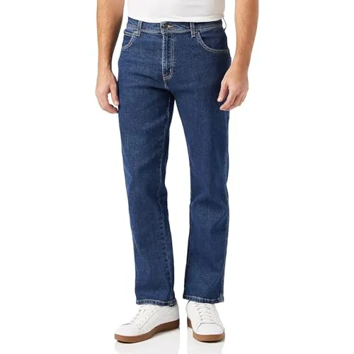 Wrangler Herren Durables Regular Fit Jeans - Darkstone, 42W/30L - Klassische Wrangler-Jeans für Herren mit regulärer Passform, bequem und vielseitig für jeden Anlass. Aus 99% Baumwolle für optimalen Tragekomfort, maschinenwaschbar und pflegeleicht.