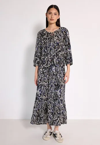 Street One Studio Damen F144572 Gemustertes Volant-Kleid - Kleider für Damen, mit geschlitztem Ausschnitt und grafischem Muster, aus weicher Viskose für optimalen Tragekomfort im Sommer.