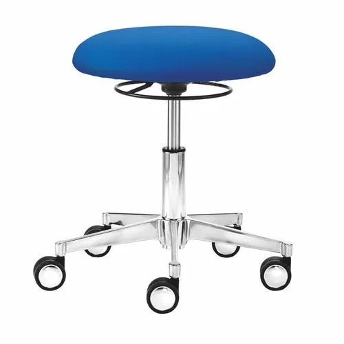 Mayer Arbeitshocker myXPERT in blau von Mayer Sitzmöbel