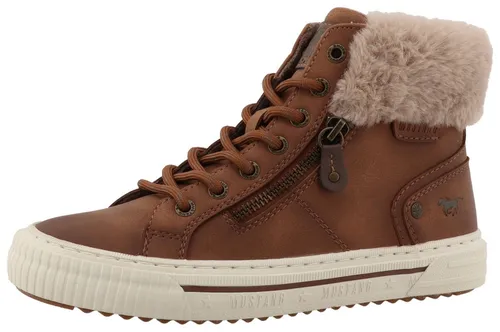 Mustang Shoes Kalua Winterboots Plateausneaker - Sneaker mit wärmendem Innenmaterial und praktischem Reißverschluss, ideal für kalte Tage. Plateauhöhe von 3 cm für zusätzlichen Komfort und Stil.