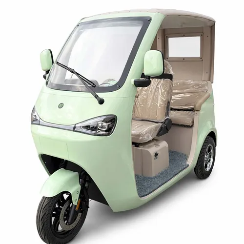 E-Kabinenroller Urban Hopper Cabin Flex - 1,2 KW, bis 70 km Reichweite, Schwarz - Erleben Sie maximale Flexibilität mit dem Urban Hopper Cabin Flex. Kompakt, leistungsstark und umweltbewusst – ideal für die Stadt. Mit bis zu 70 km Reichweite und Straßenzulassung für stressfreies Fahren.