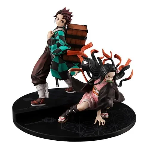 Demon Slayer Kimetsu no Yaiba Kamado Bruder und Schwester Figur 17cm - Spielfiguren: Hochdetaillierte Statuen von Tanjiro und Nezuko, perfekt für Sammler und Fans des Animes. Aus PVC gefertigt, ideal für die Vitrine.