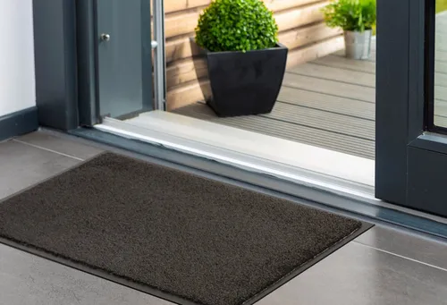 ASTRA strapazierfähiger Schmutzfang Perle – rutschfeste Türmatte - Fußmatte für den Innenbereich, langlebig und rutschhemmend – ideal für einen sauberen Eingangsbereich.