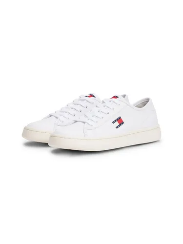 Tommy Jeans TJW LIGHTWEIGHT COURT SNEAKER - Plateausneaker in Weiß, sportlicher Freizeitschuh mit plakativer Logoflag, ideal für einen trendigen Look.