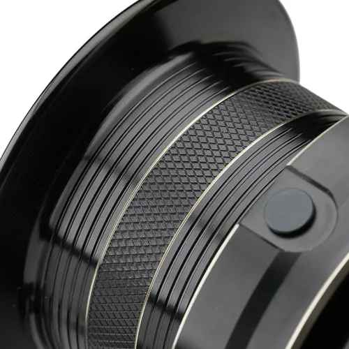 Prologic Fulcrum XD Spare Spool 6000 FD - Reservespule für Karpfenangeln, ideal für Süßwasser mit hoher Schnurkapazität von 300 m bei 0,35 mm Durchmesser.