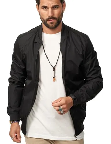 DAILY Baumwolle Herren Übergangsjacke mit Baseball-Kragen - Schwarz - L - Leichte Herren Blousonjacke im Bomberjacken-Stil, ideal für Übergangszeiten. Mit praktischen Taschen und windabweisendem Gewebe für optimalen Tragekomfort. Perfekt für lässige Looks oder smarten Streetwear-Stil!