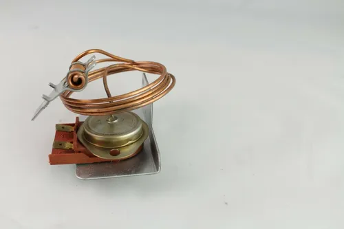 Vaillant Temperaturbegrenzer 10-0363 - Hochwertiger Temperaturbegrenzer für effiziente Heizungssteuerung, passend für verschiedene Vaillant Modelle.