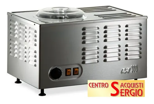 Musso Eismaschine Stella 5030 mit Kompressor - Eiscreme-Maschine aus Italien mit 1,5 kg Kapazität, ideal für selbstgemachtes Speiseeis und kreative Eiskreationen.