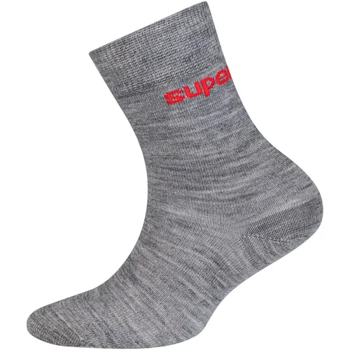 Super.Natural Kids ALL DAY Socken 2-PACK - cashmere grey melange/high risk red (27-30) - Die Kids ALL DAY Socken von Super.Natural im praktischen 2-PACK bieten höchsten Komfort und Wärme. Ideal für aktive Kinder, halten sie die Füße auch bei jedem Wetter frisch und trocken.