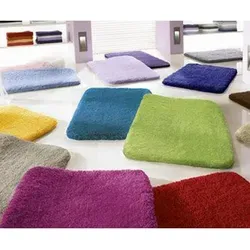 Kleine Wolke Badematte RELAX, rutschhemmend und fußbodenheizungsgeeignet - Badteppich aus 100% Polyacryl, rutschhemmend beschichtet und ideal für Fußbodenheizung. Verfügbar in uni Farben, sorgt für Komfort und Stil in Ihrem Badezimmer.