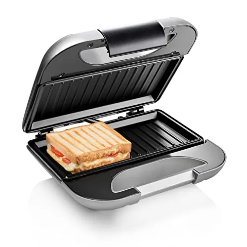 Princess Sandwich Maker DeLuxe 750 Watt - Sandwichmaker mit 22x12cm Bratfläche, ideal für krosse Käsesandwiches. Kompakt und schnell aufheizend, perfekt für Zuhause oder unterwegs.