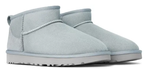UGG Unisex Classic Ultra Mini – Bequeme Flats für jeden Anlass - Der Classic Ultra Mini bietet einen niedrigen Schaft und ist einfach an- und auszuziehen. Aus hochwertigem Lammfell gefertigt, sorgt er für Komfort und Flexibilität im Alltag. Ideal für vielseitige Stylings.