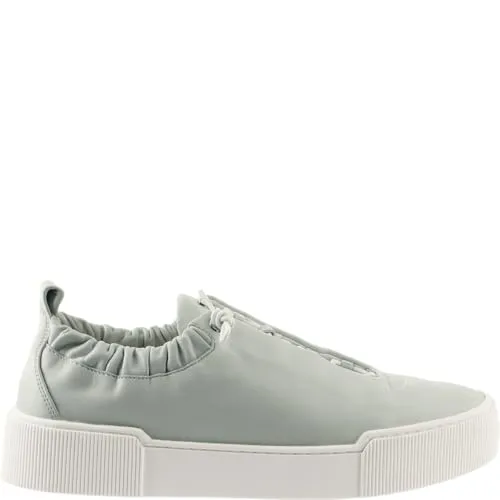 Högl Straßenslipper (Trott) Abs.b. 25 mm in Blau, Gr. 4 - Eleganter Damen Sneaker aus hochwertigem Premiumsheep Leder in Iceblue. Mit praktischer Schnellschnürung und innovativer Stretchraffung für perfekten Sitz und Komfort. Ideal für stilvolle Freizeitaktivitäten.