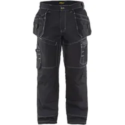 Blakläder Handwerker Bundhose 1500 1380 in Schwarz - 156 (C114) - Die Blakläder Handwerker Bundhose 1500 1380 in Schwarz vereint Funktionalität und Komfort. Mit zahlreichen Taschen und CORDURA®-Verstärkungen ist sie ideal für den professionellen Einsatz. Ergonomisch gestaltet für optimale Bewegungsfreiheit.