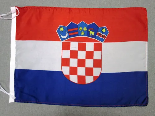 FLAGGE KROATIEN 45x30cm freiner polyester - KROATISCHE FAHNE  30 x 45 cm - flagg