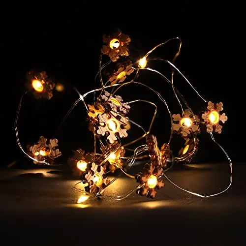 com-four® 2x LED Lichterkette mit Timer - energiesparende Weihnachtsbeleuchtung - Lichterkette mit 20 LED-Schneeflocken aus Holz - Weihnachtdekoration für Innen (2 Stück - Schneeflocken)