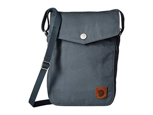 Fjällräven Umhängetasche Greenland Shoulder Bag - Grau (Dusk) - Handtaschen aus strapazierfähigem Polyester, leicht und ideal für den Alltag. Mit einem Volumen von 1 l bietet sie ausreichend Platz für die wichtigsten Dinge.
