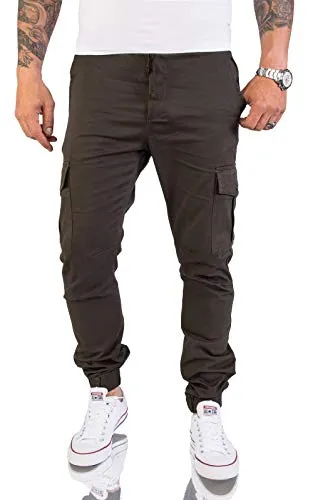 Rock Creek Herren Cargohose Dunkelgrün - Bequeme Outdoor Chinohose mit Taschen - Wanderhosen mit Slim Fit, ideal für Sommer und Winter. Die Cargohose bietet hohen Tragekomfort und praktische Beintaschen für alle Outdoor-Aktivitäten.