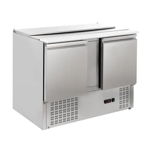 GastroHero Saladette Eco 1045 mit Kühlung - Kühlschrank für Gastronomie, 302 Liter Volumen, energiesparend mit digitaler Temperaturanzeige und zwei Edelstahl Türen für optimale Lebensmittelhaltung.