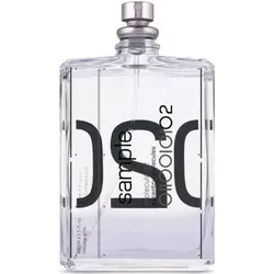 Escentric Molecules Molecule 02 100 ml - Düfte mit Ambroxan, das für frische, mineralische Sanftheit sorgt. Ein einzigartiges Erlebnis in reiner Form, ideal für Duftliebhaber, die das Besondere suchen.