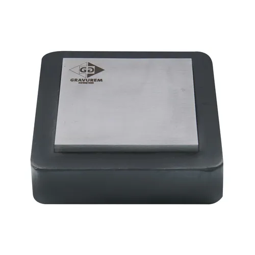 GRAVUREM Stempelamboss / Stempelunterlage / Stahlblock 10,3 x 10,3 x 3,1 cm