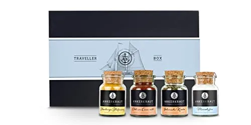 Ankerkraut Geschenk-Set Traveller Selection, mit Chili con Carne, Hamburger Hafencurry, Meersalz fein und italienische Kräuter im Korkenglas, Gewürze für Camping-Ausflüge, Deluxe-Box mit Banderole