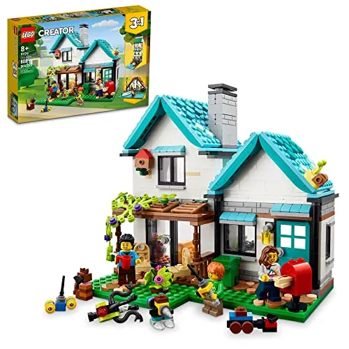 LEGO 2023 Kreator 31139 3-in-1 Kuschelig Haus - LEGO Set mit 808 Teilen für kreative Bauprojekte, ideal für Kinder ab 8 Jahren, fördert die Fantasie und das Geschick beim Bauen.