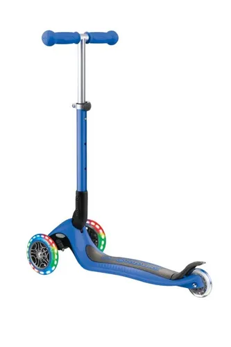 GLOBBER JUNIOR FOLDABLE LIGHTS – Tretroller mit LED-Leuchtrollen - 3-rädriger Kinderscooter mit klappbarem Design, ideal für den Transport. Ausgestattet mit batterielosen LED-Leuchtrollen und einer optimierten Hinterradbremse für zusätzliche Sicherheit.