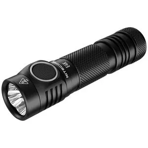 Nitecore E4K Explorer Taschenlampe – 4400 Lumen, wasserdicht - Taschenlampen mit 4400 Lumen, IP68 wasserdicht und bis zu 700 Stunden Leuchtdauer dank leistungsstarkem Akku. Ideal für Outdoor-Abenteuer und Notfälle.